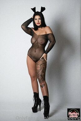 Queenie Gee