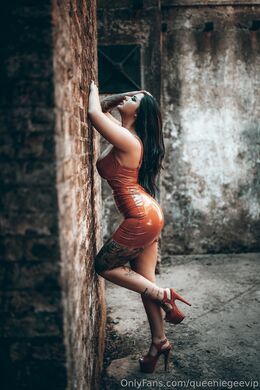 Queenie Gee