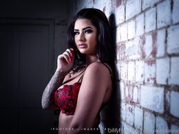 Queenie Gee