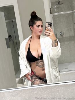 Queenie Gee