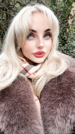 Big Tit Blonde