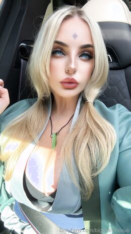 Big Tit Blonde