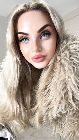 Big Tit Blonde