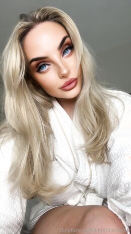 Big Tit Blonde
