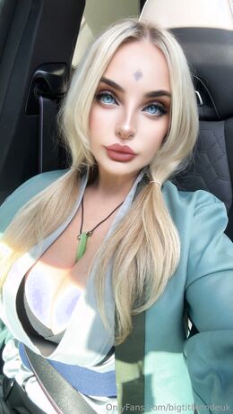 Big Tit Blonde