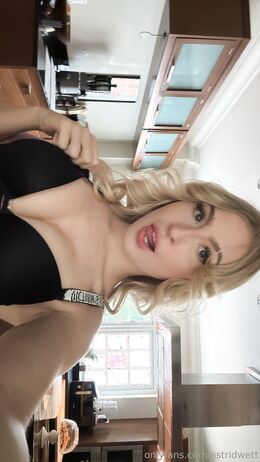 Astrid Wett 2